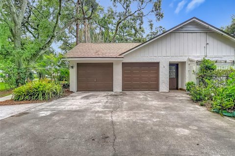 Villa ou maison à vendre à Tampa, Floride: 3 chambres, 176.98 m2 № 2279898 - photo 9