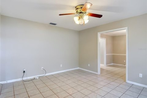 Villa ou maison à vendre à Tampa, Floride: 3 chambres, 176.98 m2 № 2279898 - photo 20