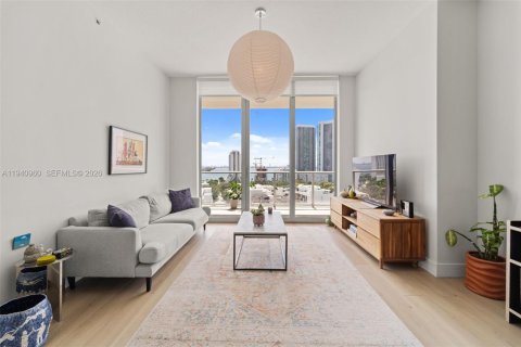 Copropriété à vendre à Miami, Floride: 2 chambres, 101.08 m2 № 1998680 - photo 4