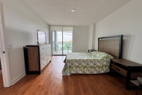 Condominio en alquiler en Sunrise, Florida, 3 dormitorios, 143.63 m2 № 1712039 - foto 18