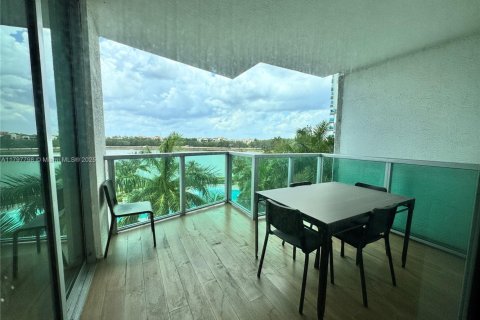 Condominio en alquiler en Sunrise, Florida, 3 dormitorios, 143.63 m2 № 1712039 - foto 10