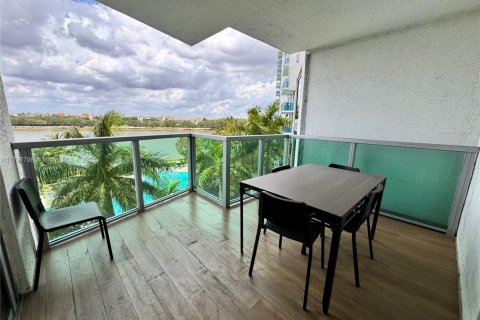 Condominio en alquiler en Sunrise, Florida, 3 dormitorios, 143.63 m2 № 1712039 - foto 5