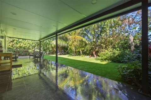 Casa en venta en North Miami Beach, Florida, 2 dormitorios, 97.55 m2 № 2000708 - foto 27