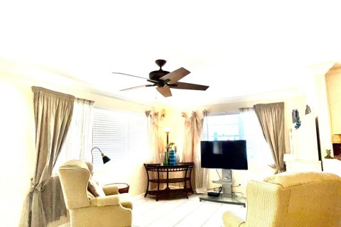 Copropriété à louer à Deerfield Beach, Floride: 1 chambre, 65.03 m2 № 2250613 - photo 3