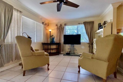 Copropriété à louer à Deerfield Beach, Floride: 1 chambre, 65.03 m2 № 2250613 - photo 4