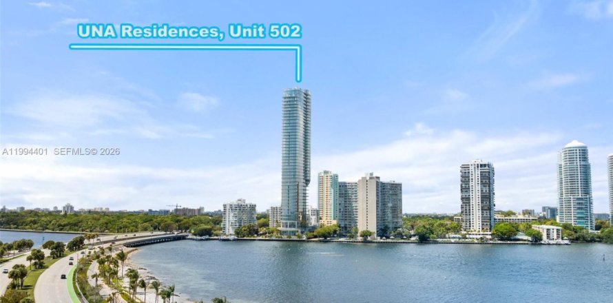 Квартира в Майами, Флорида 3 спальни № 2063076