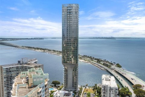 Снять в аренду квартиру в Майами, Флорида 3 спальни, № 2063076 - фото 3