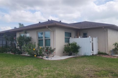 House in Rotonda, Florida 2 bedrooms, 128.95 sq.m. № 1735307 - photo 5