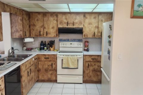 House in Rotonda, Florida 2 bedrooms, 128.95 sq.m. № 1735307 - photo 15