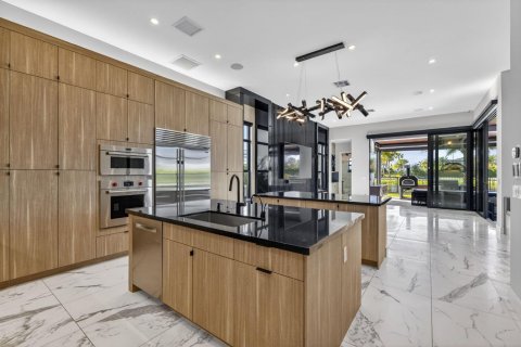 Casa en venta en Boca Raton, Florida, 5 dormitorios, 573.67 m2 № 2263518 - foto 16