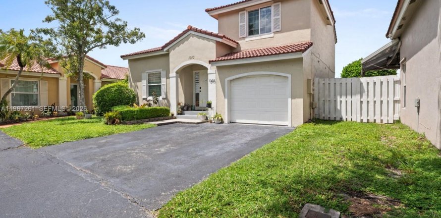 Дом в Санрайз, Флорида 4 спальни, 142.05м2 № 2042920