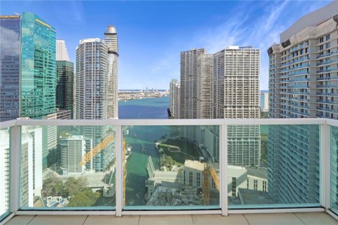 Copropriété à louer à Miami, Floride: 2 chambres, 124.02 m2 № 1774567 - photo 2