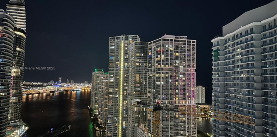 Condo à Miami, Floride, 2 chambres № 1774567