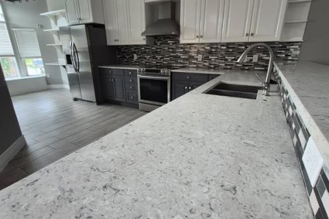 Villa ou maison à louer à Orlando, Floride: 3 chambres, 177.44 m2 № 2403496 - photo 8