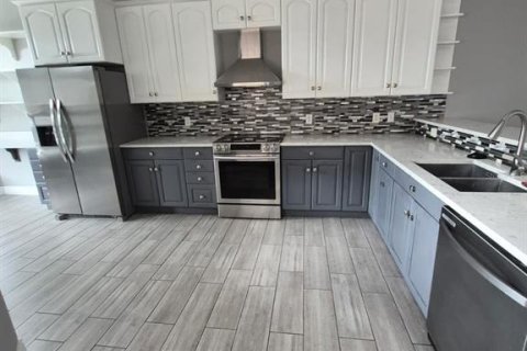 Villa ou maison à louer à Orlando, Floride: 3 chambres, 177.44 m2 № 2403496 - photo 7