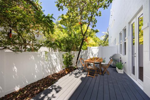 Copropriété à vendre à Pompano Beach, Floride: 3 chambres, 232.44 m2 № 1891208 - photo 3