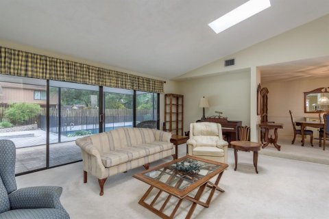 Casa en venta en Palm Harbor, Florida, 3 dormitorios, 197.7 m2 № 1853483 - foto 7