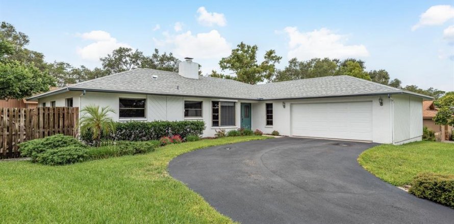 Casa en Palm Harbor, Florida 3 dormitorios, 197.7 m2 № 1853483