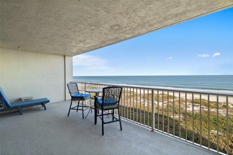 Condo in Cocoa Beach, Florida, 3 bedrooms  № 1734248 - photo 7
