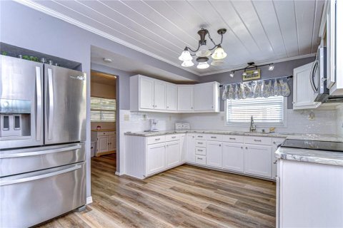 Casa en venta en Dade City, Florida, 3 dormitorios, 160.72 m2 № 1434706 - foto 4