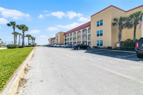 Condo in New Smyrna Beach, Florida, 2 bedrooms  № 1548112 - photo 25