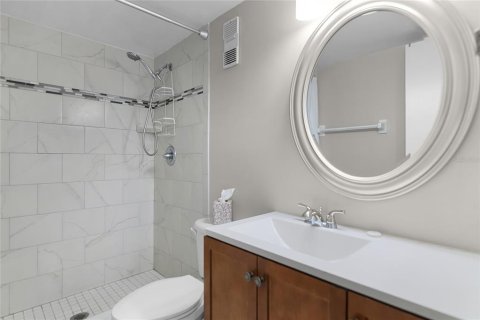 Condo in New Smyrna Beach, Florida, 2 bedrooms  № 1548112 - photo 4