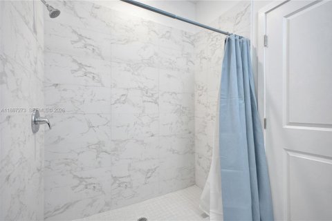 Townhouse in Homestead, Florida 3 bedrooms № 1941200 - photo 27