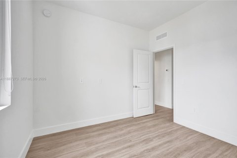 Townhouse in Homestead, Florida 3 bedrooms № 1941200 - photo 21