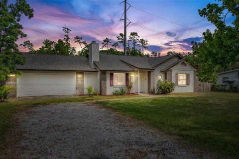 Villa ou maison à Longwood, Floride 3 chambres, 119.19 m2 № 2418374