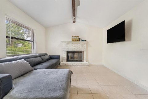 Villa ou maison à vendre à Longwood, Floride: 3 chambres, 119.19 m2 № 2418374 - photo 8