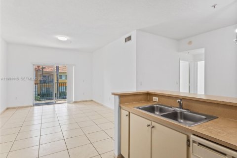Copropriété à louer à Doral, Floride: 2 chambres, 84.54 m2 № 2051441 - photo 20