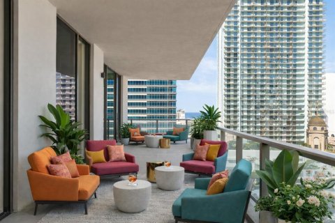 Condominio en venta en Saint Petersburg, Florida, 2 dormitorios, 218.04 m2 № 2091562 - foto 7