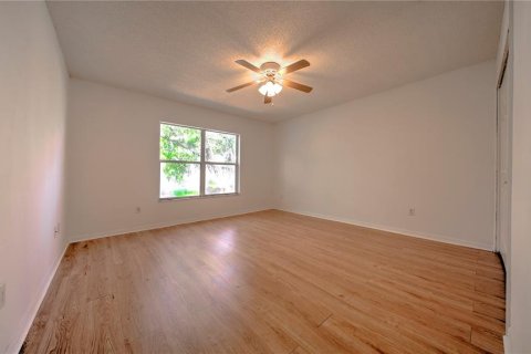 House in Clermont, Florida 4 bedrooms, 206.71 sq.m. № 1877360 - photo 25