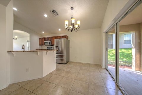 House in Clermont, Florida 4 bedrooms, 206.71 sq.m. № 1877360 - photo 13