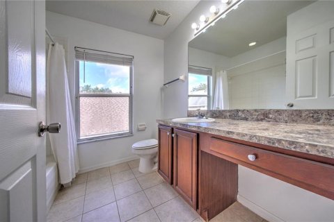 House in Clermont, Florida 4 bedrooms, 206.71 sq.m. № 1877360 - photo 20