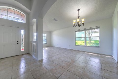 House in Clermont, Florida 4 bedrooms, 206.71 sq.m. № 1877360 - photo 8