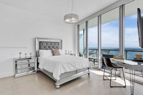 Copropriété à louer à Miami, Floride: 2 chambres, 122.17 m2 № 1728628 - photo 14