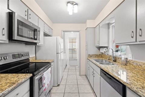 Condominio en venta en Altamonte Springs, Florida, 2 dormitorios, 101.91 m2 № 1856513 - foto 10