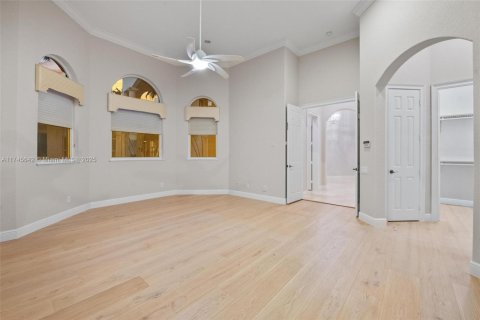 Casa en venta en Hollywood, Florida, 4 dormitorios, 355.17 m2 № 1691260 - foto 24