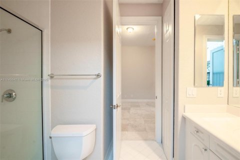 Casa en venta en Hollywood, Florida, 4 dormitorios, 355.17 m2 № 1691260 - foto 11