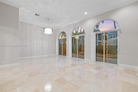 Casa en venta en Hollywood, Florida, 4 dormitorios, 355.17 m2 № 1691260 - foto 14