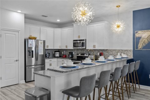 Villa ou maison à vendre à Davenport, Floride: 9 chambres, 363.15 m2 № 1826550 - photo 3
