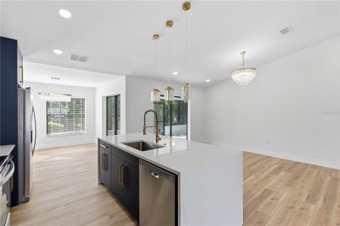 Casa en venta en Spring Hill, Florida, 3 dormitorios, 155.15 m2 № 2116216 - foto 21