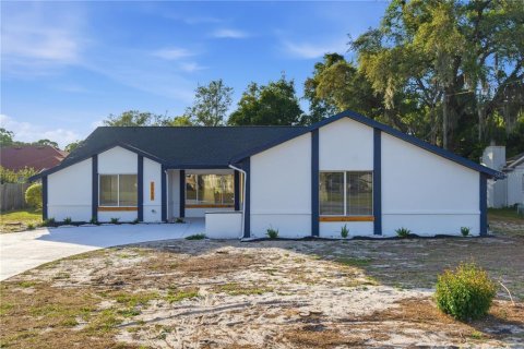 Casa en venta en Spring Hill, Florida, 3 dormitorios, 155.15 m2 № 2116216 - foto 5