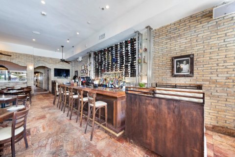Commercial property in Miami Beach, Florida № 1861635 - photo 17