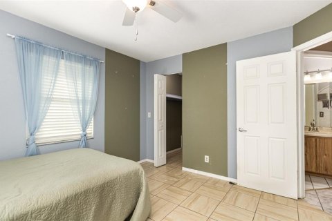 Casa en venta en Kissimmee, Florida, 2 dormitorios, 140 m2 № 1912668 - foto 19