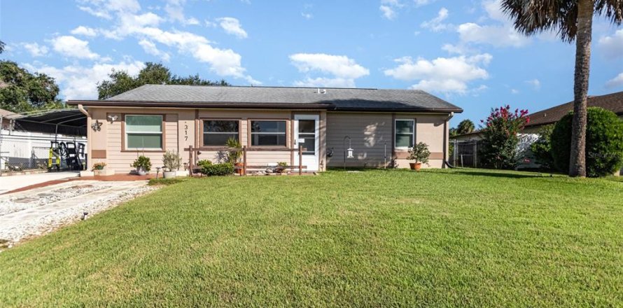 Casa en Kissimmee, Florida 2 dormitorios, 140 m2 № 1912668