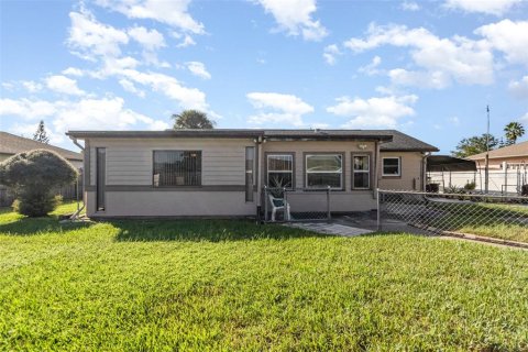 Casa en venta en Kissimmee, Florida, 2 dormitorios, 140 m2 № 1912668 - foto 29