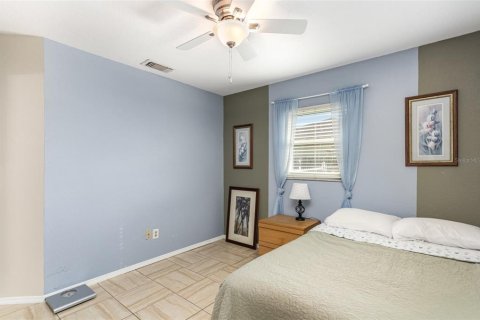 Casa en venta en Kissimmee, Florida, 2 dormitorios, 140 m2 № 1912668 - foto 26