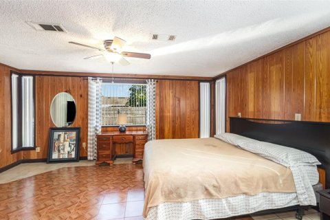 Casa en venta en Kissimmee, Florida, 2 dormitorios, 140 m2 № 1912668 - foto 21